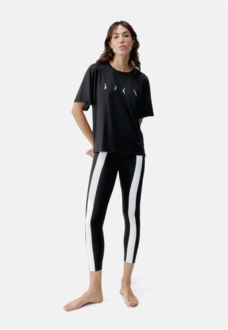 Born Living Yoga Funktionsshirt 'Vero' in Schwarz