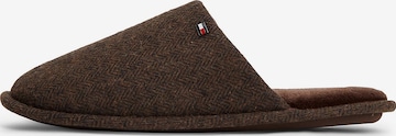 TOMMY HILFIGER Hausschuh in Braun: Vorderseite