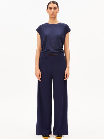ARMEDANGELS Wide Leg Hose HIMAARI in Blau