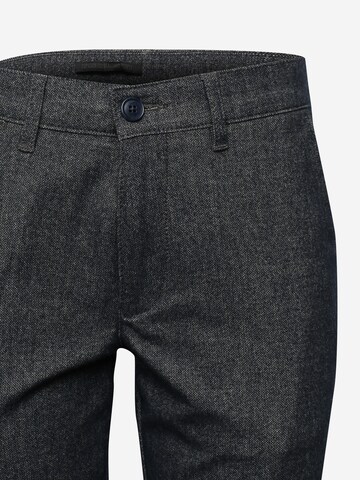 DRYKORN Regular Chino 'Mad' in Blauw