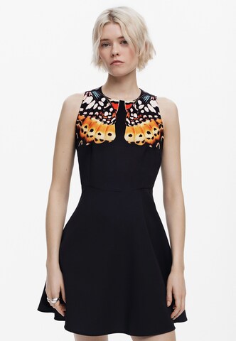 Desigual - Vestido en negro: frente
