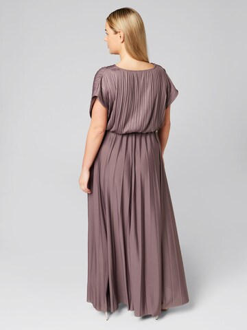 Robe de soirée 'Sari' Guido Maria Kretschmer Curvy en marron