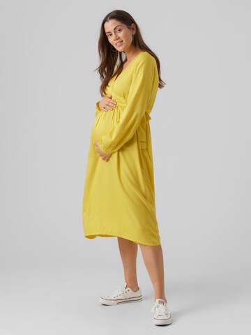 Robe MAMALICIOUS en jaune