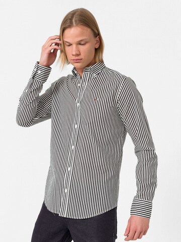 By Diess Collection - Regular Fit Camisa em preto