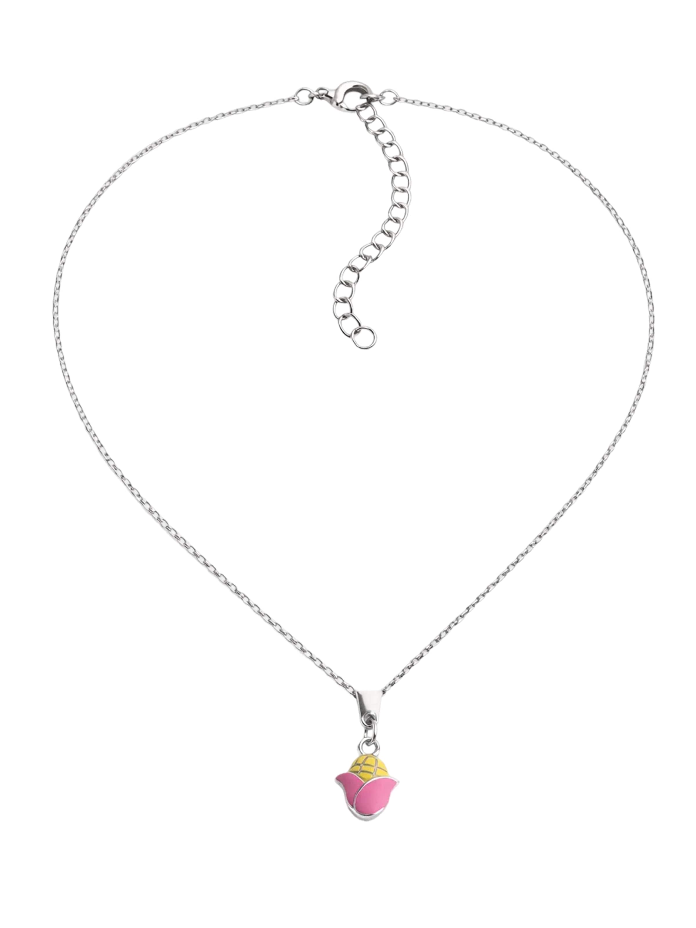 So Chic Necklace in Silver: front
