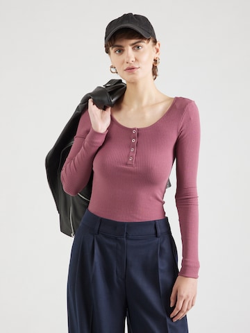 PIECES - Camiseta 'PCKITTE' en lila: frente