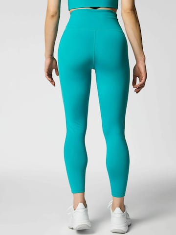 Girlfriend Collective Skinny Leggings in Groen