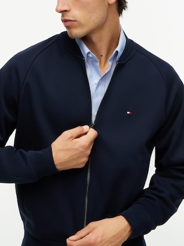 TOMMY HILFIGER Mikina 'ESSENTIAL' – modrá