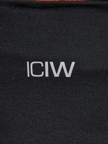 ICANIWILL Αθλητικό τοπ 'Smooth' σε μαύρο