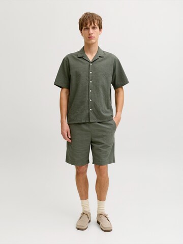 Fit confort Chemise 'JREBHAVEN' JJ Rebel en vert