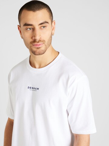DENHAM Тениска 'PELHAM' в бяло