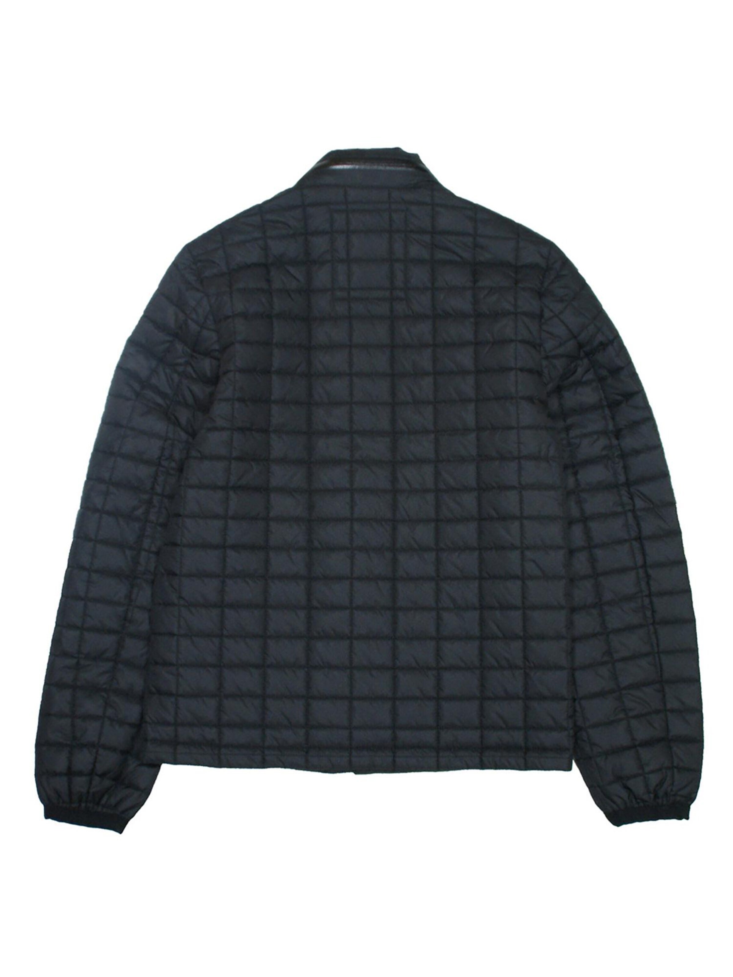 Champion Between-Season Jacket in Black