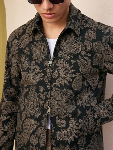 Next Jacke in Schwarz