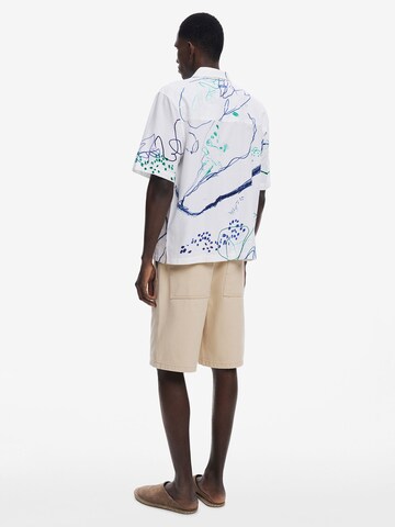 Desigual Comfort Fit Hemd in Weiß