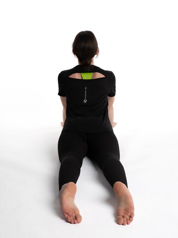 mymotus Functioneel shirt 'Mymotus T-Shirt YW22' in Zwart