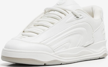 Bershka Nízke tenisky - Biela: predná strana