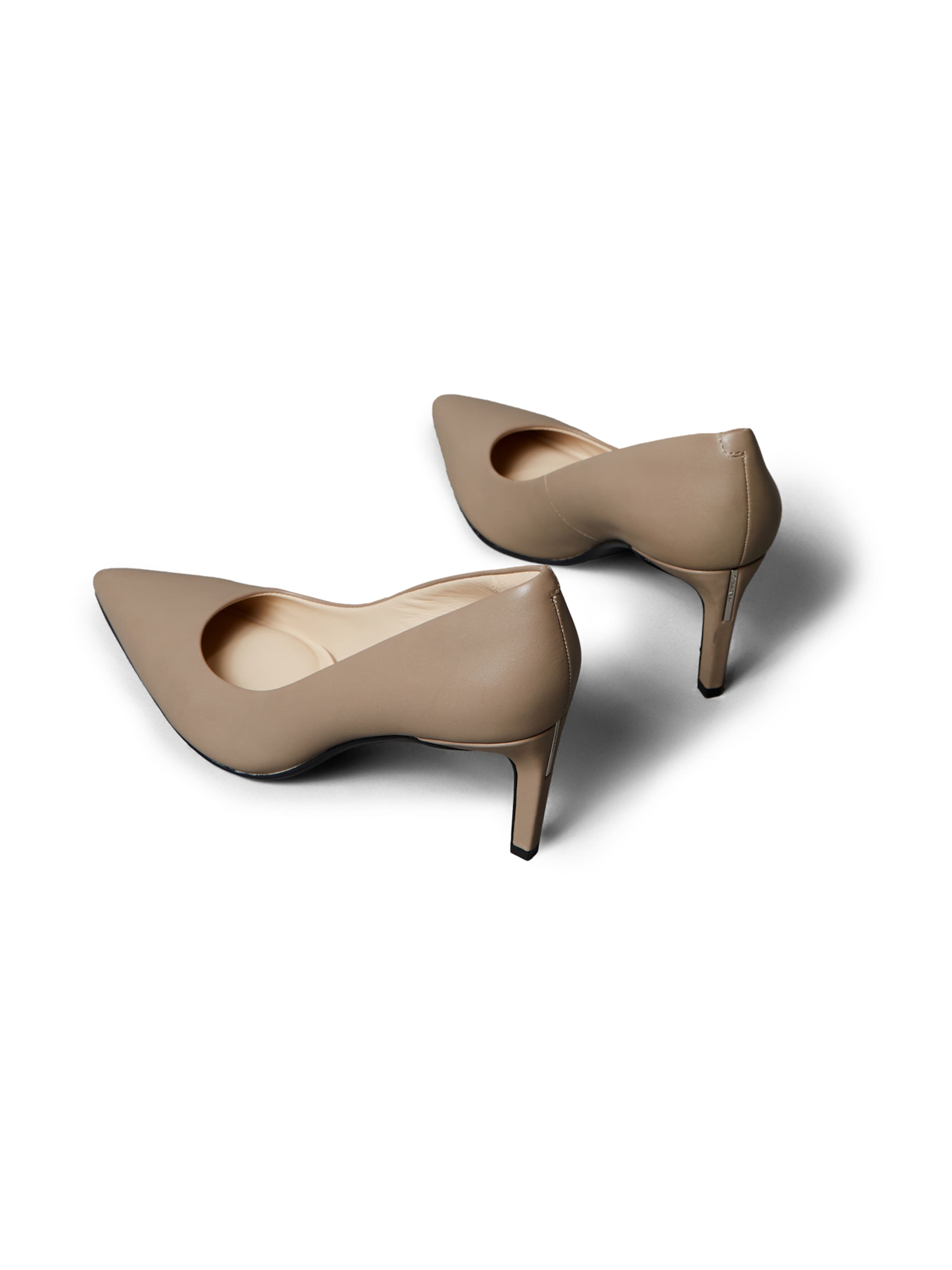 Décolleté 'Ess 70' di Calvin Klein in grigio