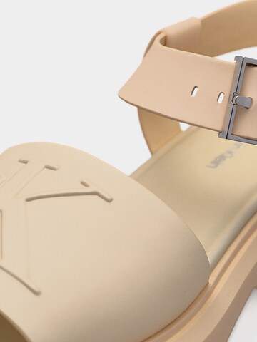 Calvin Klein Sandaal in Geel