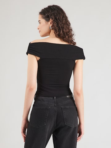 ABOUT YOU Top 'Marion' in Schwarz