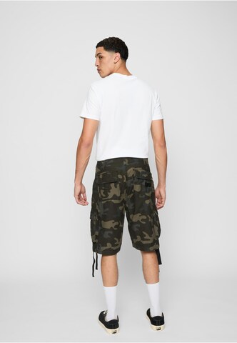 Brandit Regular Cargo trousers in Green