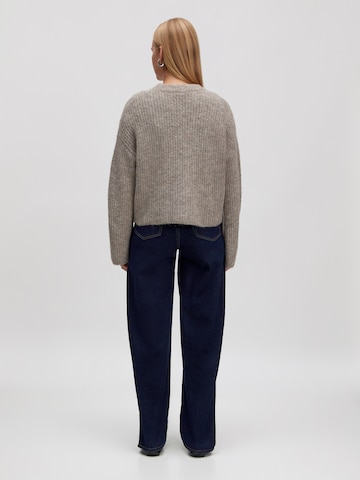 Pullover 'Salome' di EDITED in beige