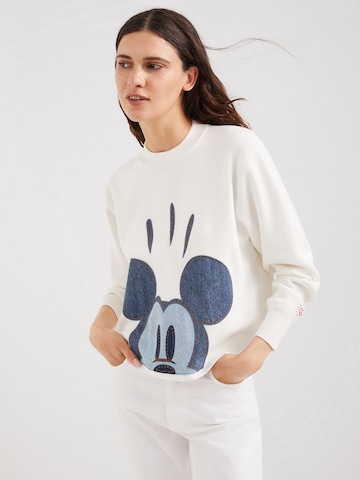 Pullover di Desigual in bianco: frontale