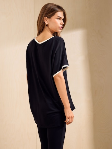Friends Like These - Camisa em preto