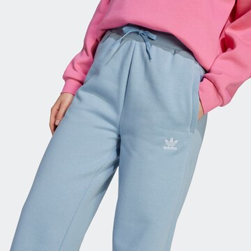 ADIDAS ORIGINALS Loosefit Hose in Blau