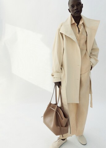 MANGO Regular Hose in Gelb