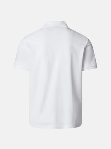 THE NORTH FACE - Camiseta 'THE NORTH FACE M ESS RG POLO TEE POLO' en blanco