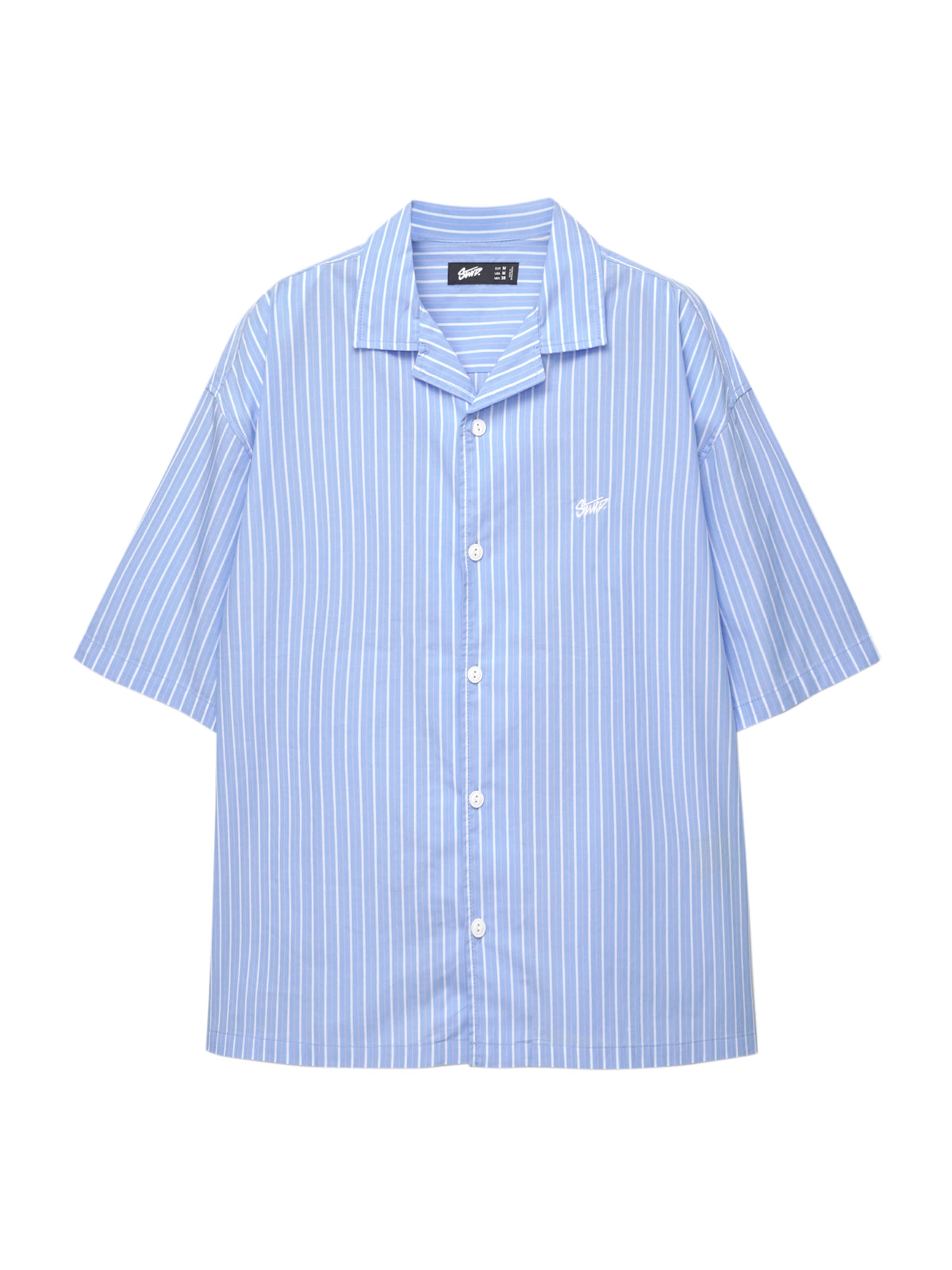 Pull&Bear Comfort Fit Skjorta i blå: framsida