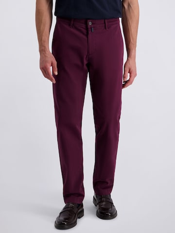 PIERRE CARDIN Regular Elegante Chinohose 'Calais', atmungsaktiv, pflegeleicht in Rot: Vorderseite