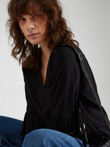 Sublevel - Blusa en negro