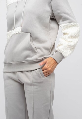 Tom Barron Sweatsuit in Grey