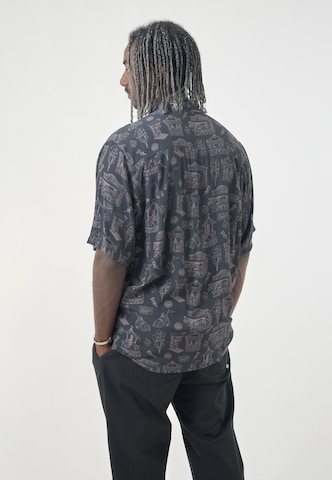 Cleptomanicx Regular fit Button Up Shirt 'S/S DOM' in Black