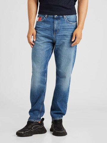 Tommy Jeans Loosefit Jeans 'ISAAC RELAXED TAPERED' in Blau: Vorderseite