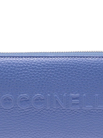 Coccinelle Portemonnaie 'COCCINELLE MYRTHA MAXI' in Blau