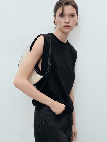 MANGO T-shirt 'VIRI' i svart: framsida
