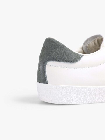 Scalpers Sneaker low 'New Gala' in Grau