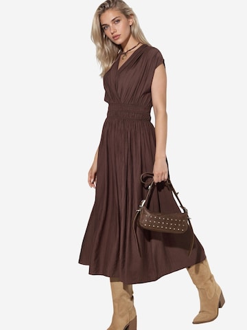 Busem Dress 'Midi' in Brown