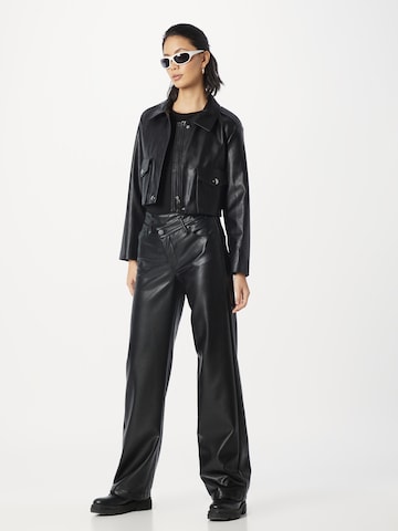 Herrlicher Regular Pants in Black