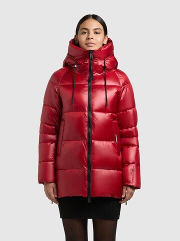 sarkans khujo Ziemas jaka 'Cara': no priekšpuses