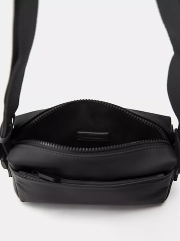 Pull&Bear Torba na ramię w kolorze czarny