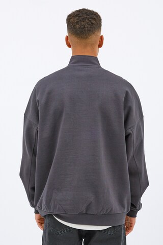 Dr. Denim Sweatshirt 'Aaron' in Grau