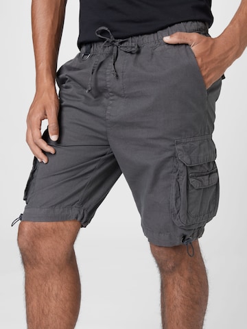 Urban Classics - regular Pantalón cargo en negro