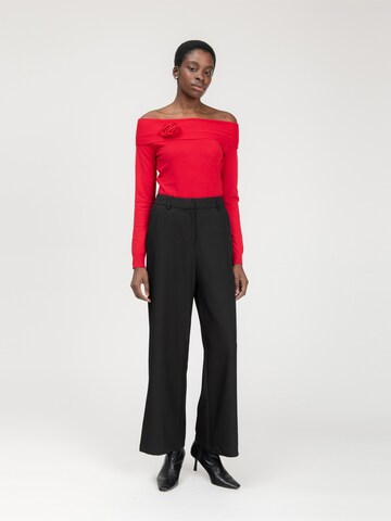 Influencer Pullover in Rot