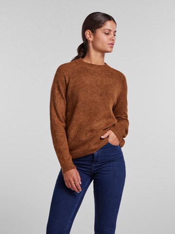 PIECES Sweater 'Juliana' in Brown: front