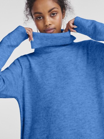 PIECES Knitted dress 'JULIANA' in Blue