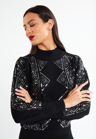 faina Sweater in Black: front