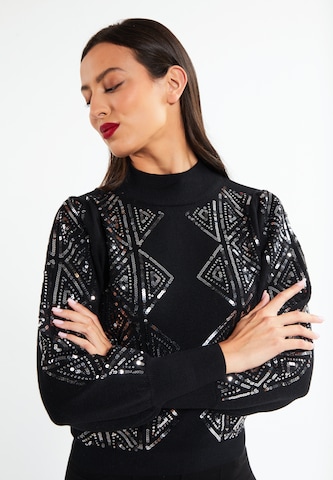 Pull-over faina en noir : devant